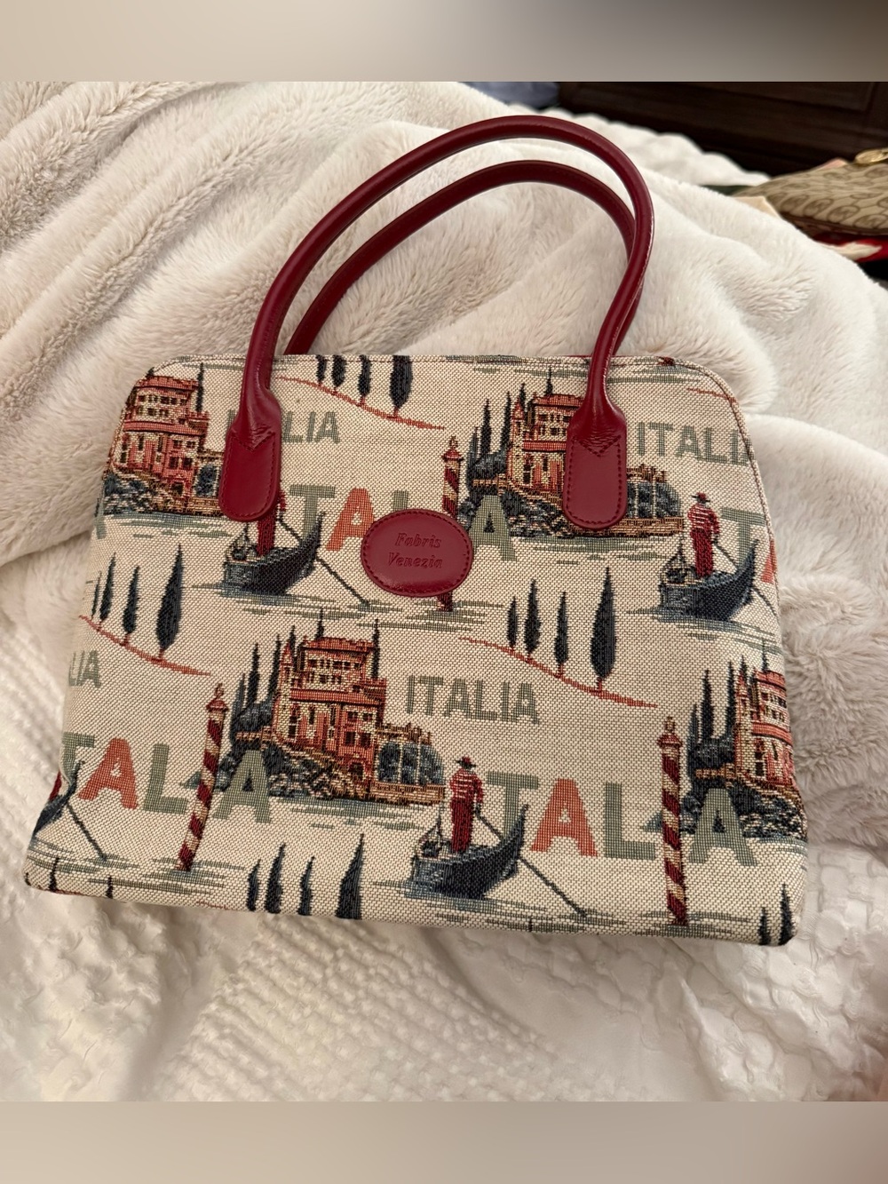 Vintage Italia Tapestry Dome Tote with Red Trim NWOT